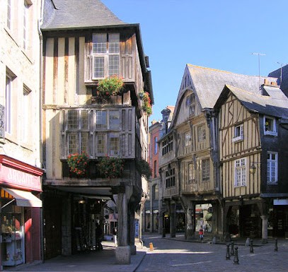 Gîte Les Renardières Situé En Bretagne Romantique, Gîte à Lanhélin