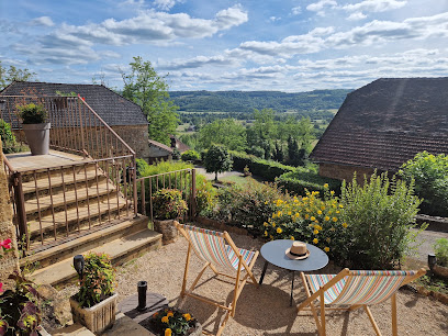 Au Pied Du Château, Gîte à Prudhomat