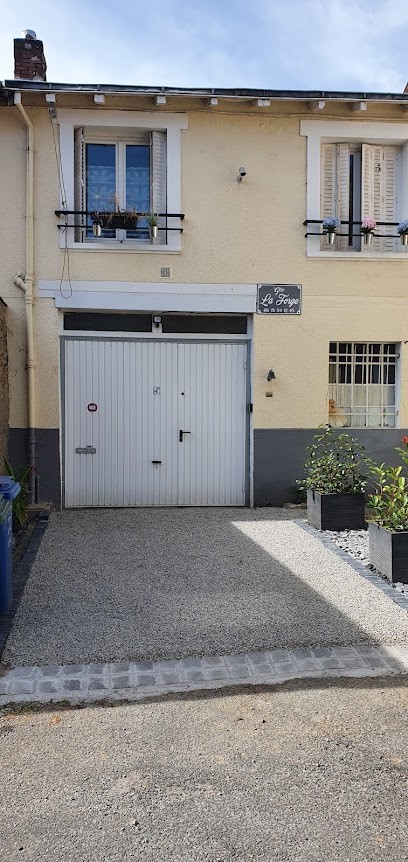 La forge, Gîte à Verneuil-sur-Vienne
