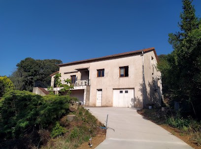 Lucinkas, Gîte à La Tour-sur-Orb