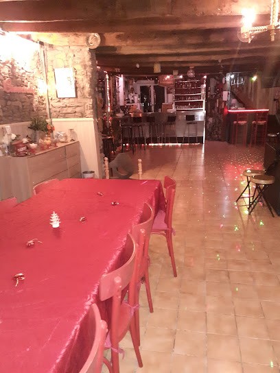 Les Logis du Gros Hibou, Gîte à Hénanbihen