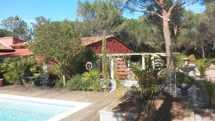 Les Mayombes - Gîtes Et Chambres D'hôtes - Privatisation Pour Groupes, Gîte à Roquebrune-sur-Argens