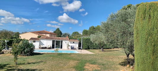 L'entŕe Chat 🐱, Gîte à Saint-Maximin-la-Sainte-Baume