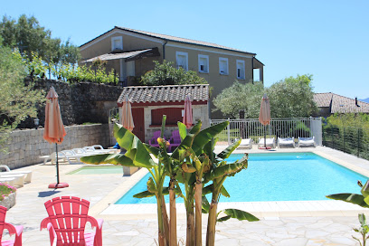 Gîtes Les Oliveraies** Gîte à Rosières