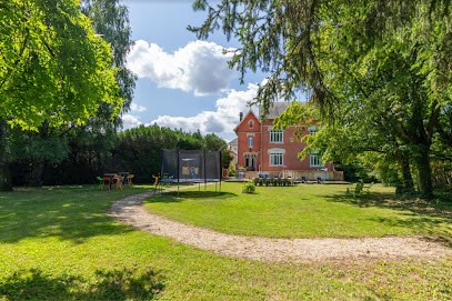 Gîtes Et Couvert Des Lacs - Le Manoir, Gîte à La Porte du Der