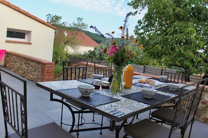 La casa del pou Llauro, Gîte à Llauro