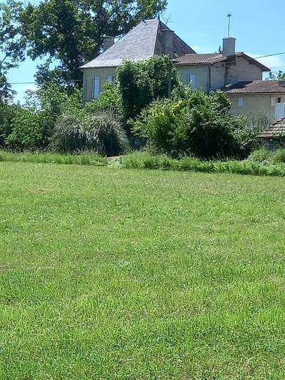 Chateau colette, Gîte à Saint-Christophe-de-Double