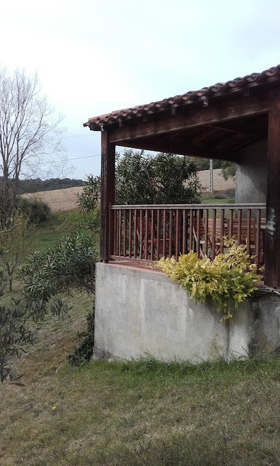 Gite Rural - Lesses, Gîte à Puylaurens