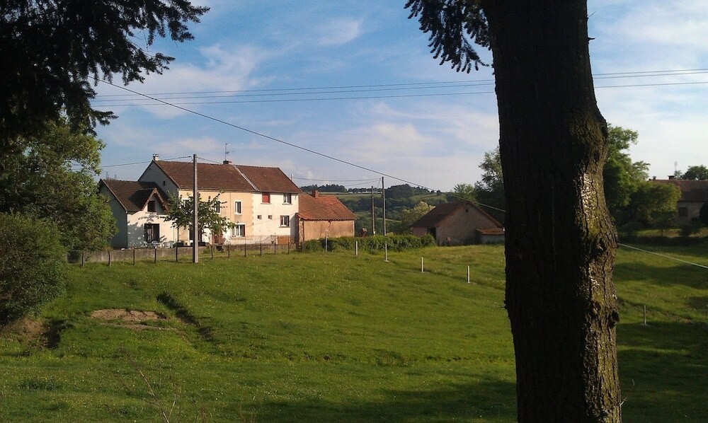 Gîte à Châtelus, Au Calme Dans L'Allier, Gîte à Châtelus