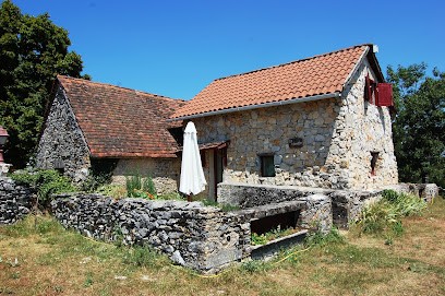 Les Oies De La Métairie Rouge, Gîte à Crégols
