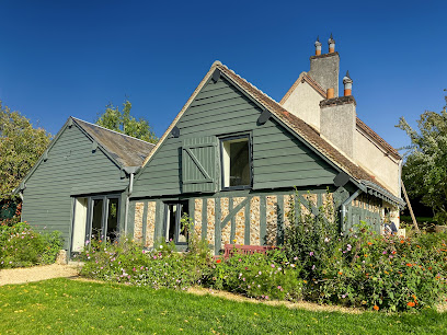 Gîte Pour 15 | Maison Tomette - Le Perche | Piscine Chauffée, Gîte au Plessis-Dorin