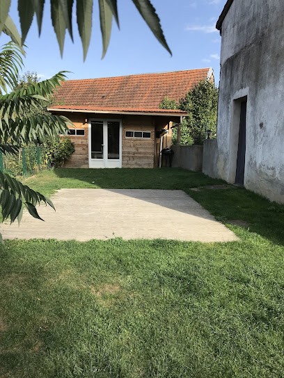 Gîte De Nathalie & Marie, Gîte à Saint-Pierre-le-Chastel