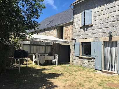 Gîte 2 épis 7 pers la Peyrade d'Aubrac à Marchastel, Gîte à Marchastel