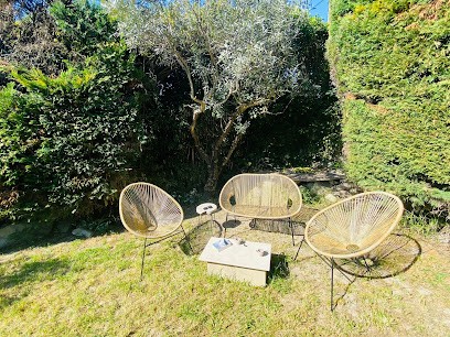 A deux pas de la montagnette, Gîte à Boulbon