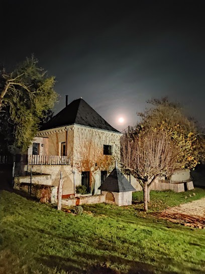 Gîte Saumur Le Pigeonnier, Gîte à Épieds