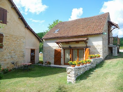 Christophe André, Gîte à Peyrilles