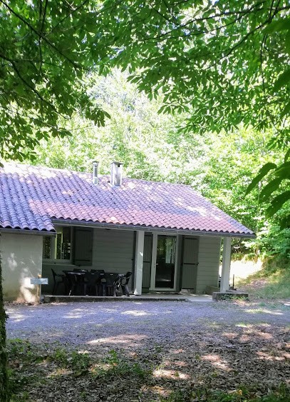 Gite La Truite, Gîte à Saint-Amans-Valtoret