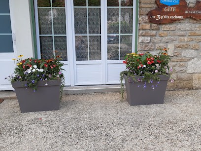 Aux 3 P'tits Cochons, Gîte à Val-Revermont