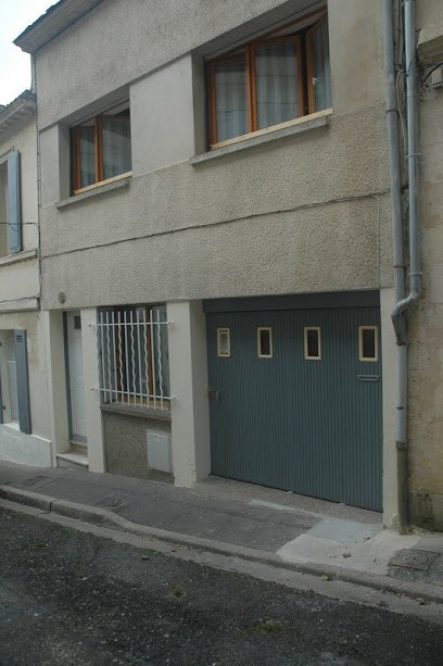 gite du vieux lormont, Gîte à Lormont