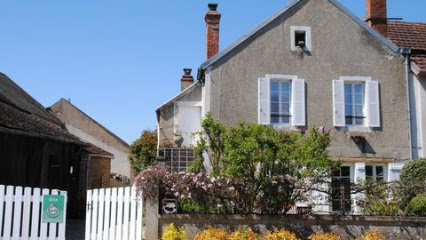 Les Clématites - Gîtes De France, Gîte à Étaule