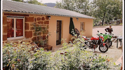 La Charrue Et Le Pressoir- Gîtes De France, Gîte à Villecomtal