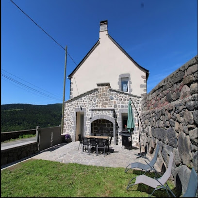 Gite Des 4 Saisons, Gîte à Laveissière