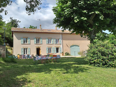 Le Mas Du Platane, Gîte à Pajay