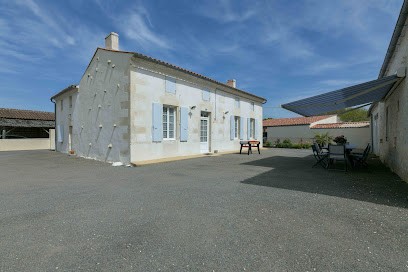 Les Gîtes Du Grand Pallet, Gîte à Saint-Porchaire