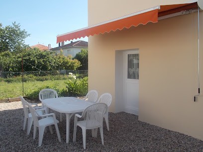 Gîte LE ROUF, Gîte à Villeneuve-sur-Lot