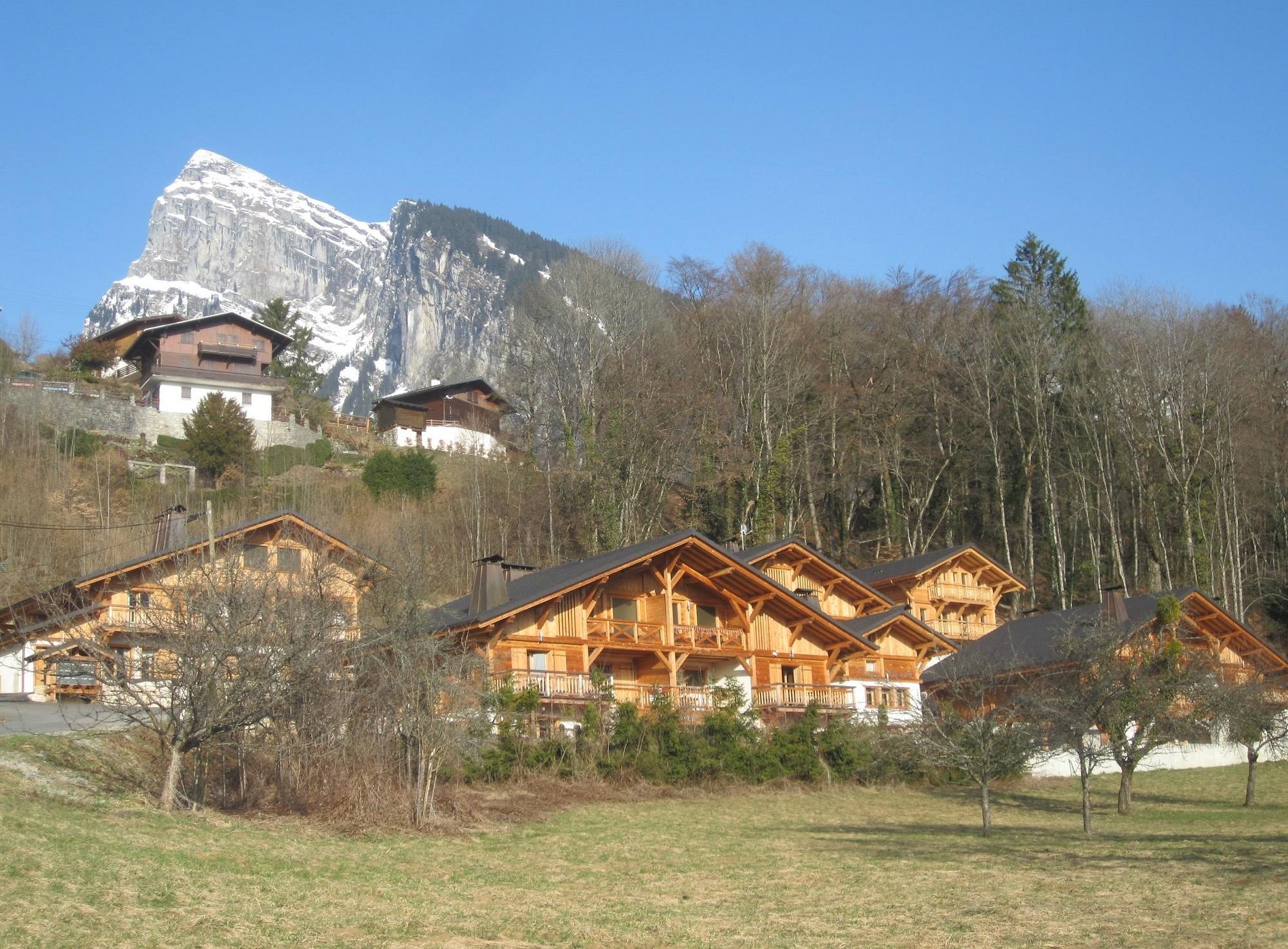 Chalet La Grande Ourse, Gîte à Samoëns
